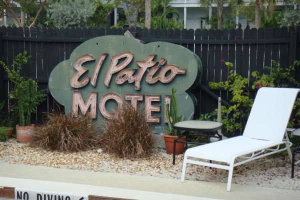 El Patio Motel image 14